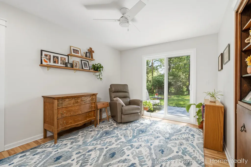 269 Cambridge Avenue Holland City MI 49423