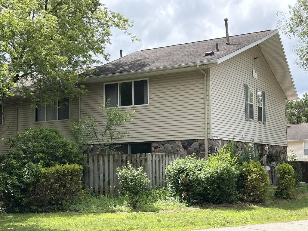 3439 Kenbrooke Court Kalamazoo City MI 49006