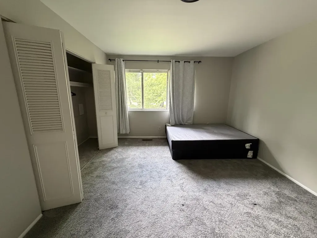 3439 Kenbrooke Court Kalamazoo City MI 49006