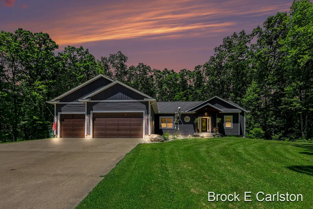 1294 Tall Tree Lane Laketon Township MI 49445