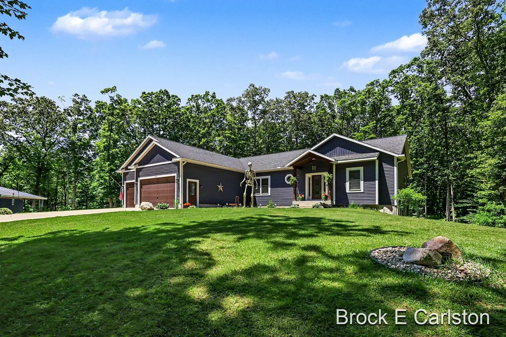 1294 Tall Tree Lane Laketon Township MI 49445
