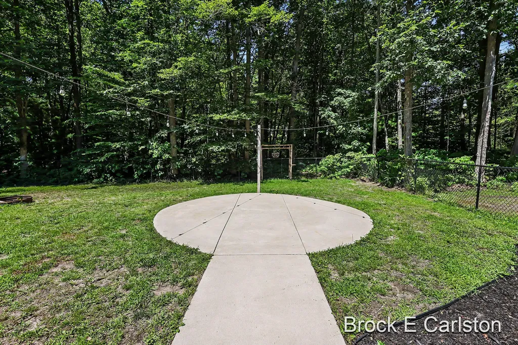 1294 Tall Tree Lane Laketon Township MI 49445
