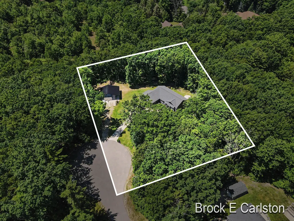 1294 Tall Tree Lane Laketon Township MI 49445