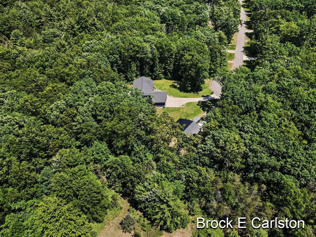 1294 Tall Tree Lane Laketon Township MI 49445