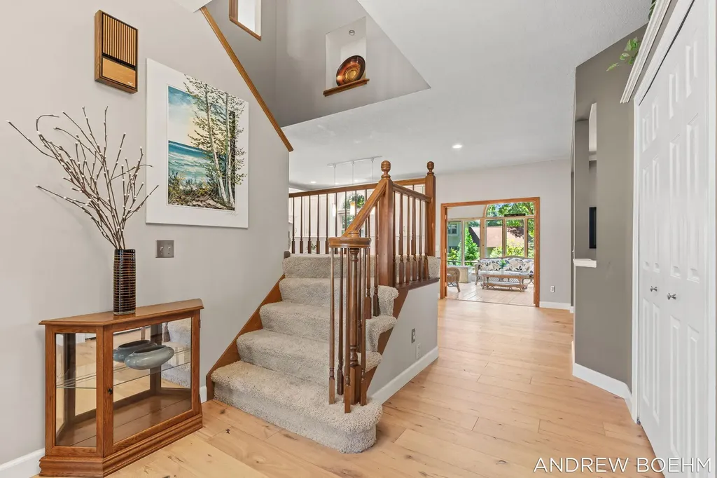 166 Wynwood Court Park Township MI 49424
