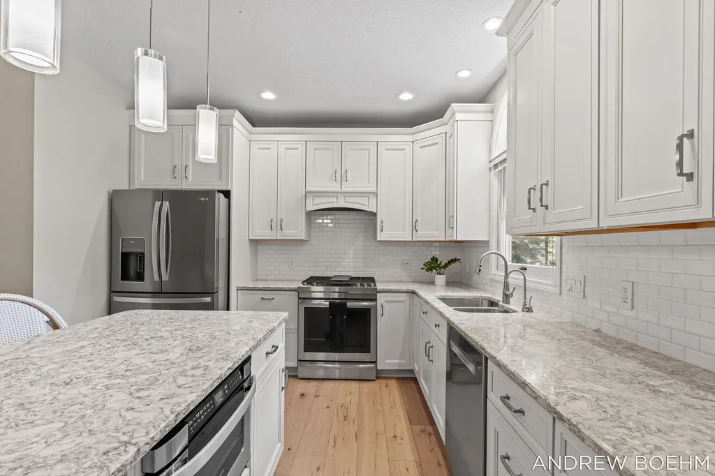 166 Wynwood Court Park Township MI 49424