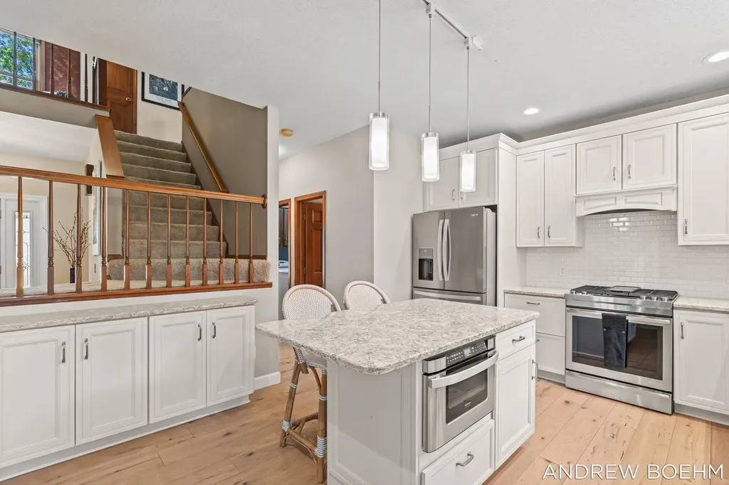 166 Wynwood Court Park Township MI 49424