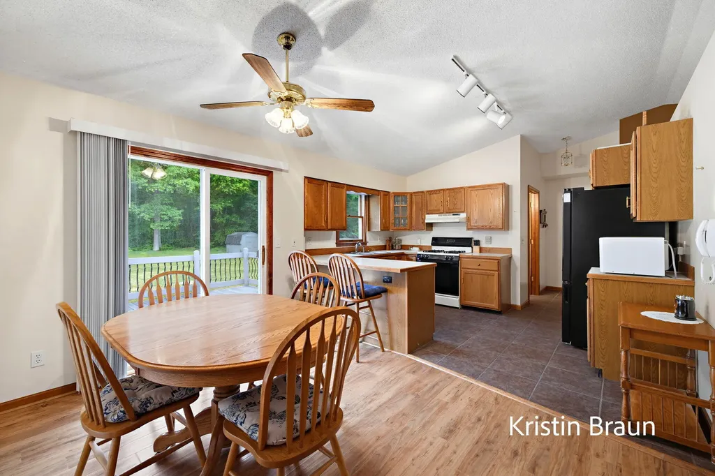 1851 N Sheridan Road Muskegon Charter Township MI 49445