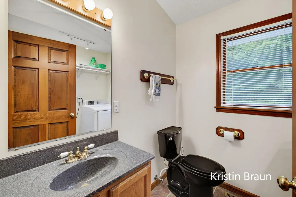 1851 N Sheridan Road Muskegon Charter Township MI 49445
