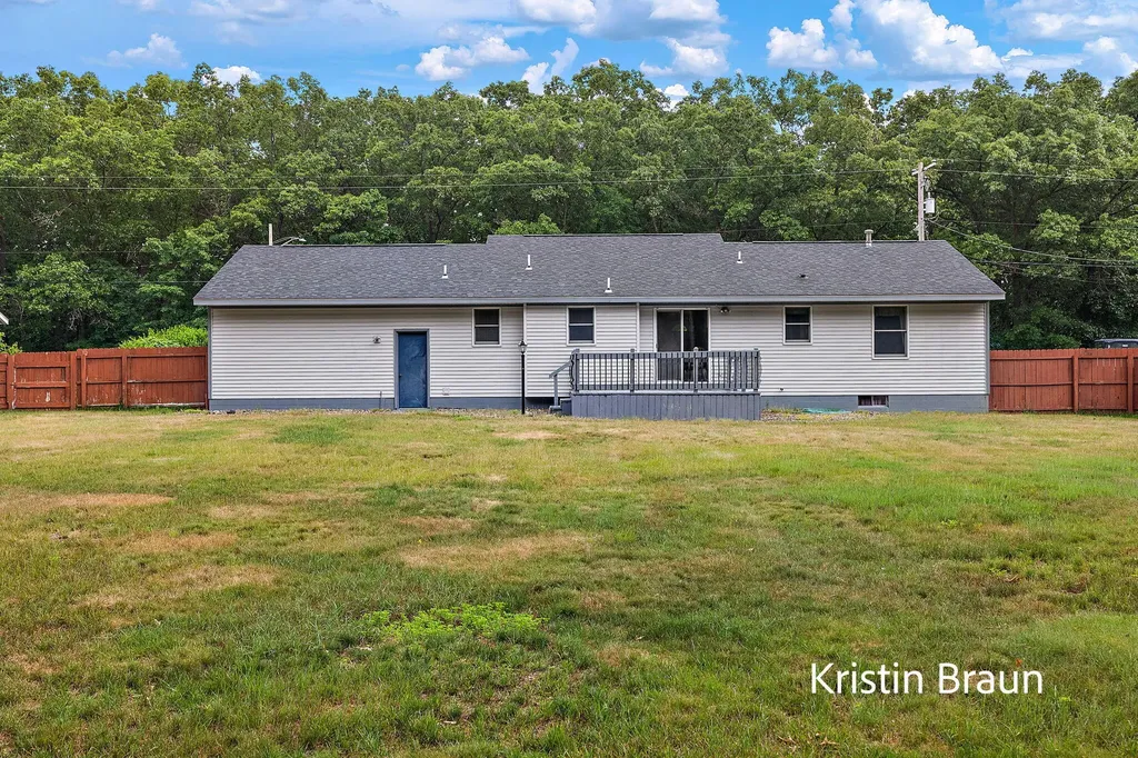 1851 N Sheridan Road Muskegon Charter Township MI 49445