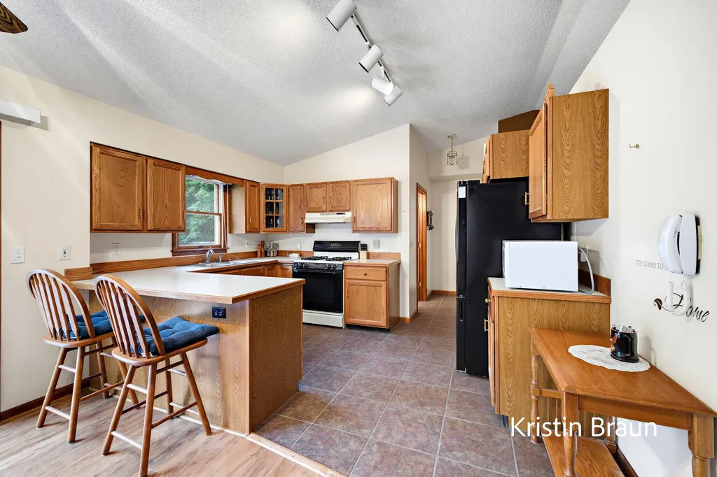 1851 N Sheridan Road Muskegon Charter Township MI 49445