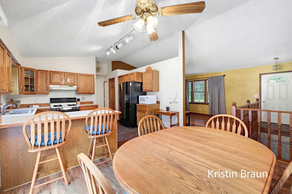 1851 N Sheridan Road Muskegon Charter Township MI 49445