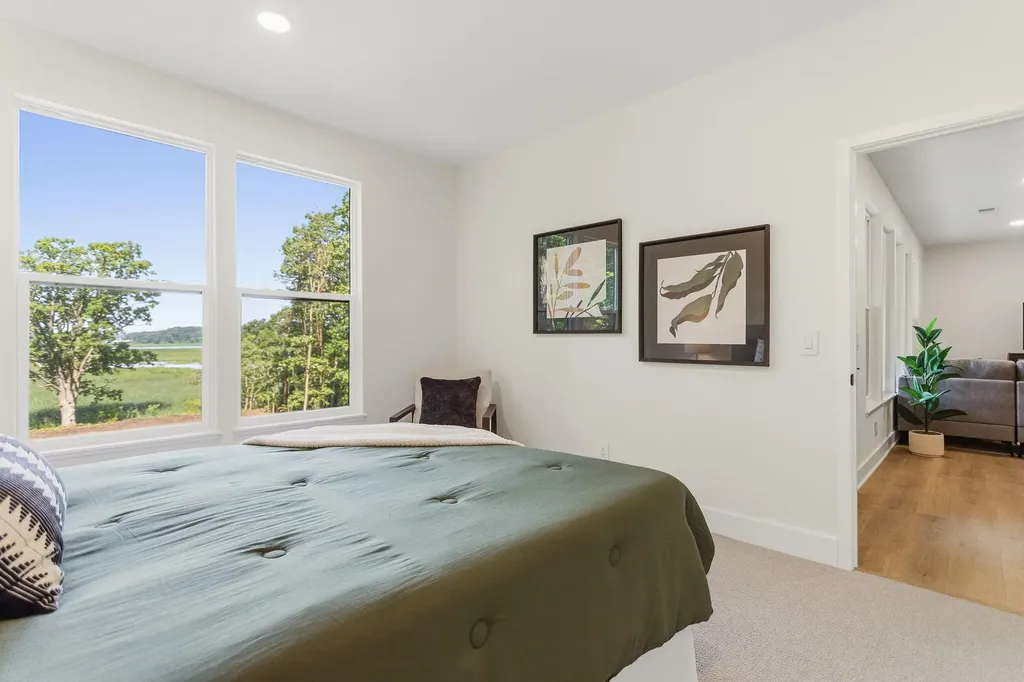 3126 Red Oak Drive Saugatuck Township MI 49453