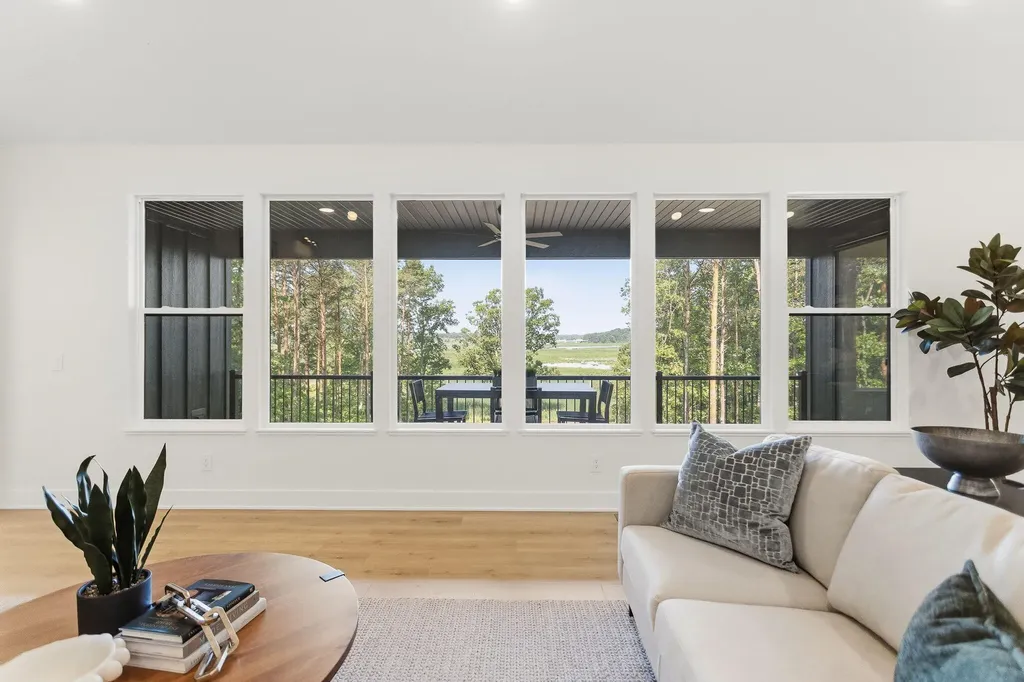 3126 Red Oak Drive Saugatuck Township MI 49453