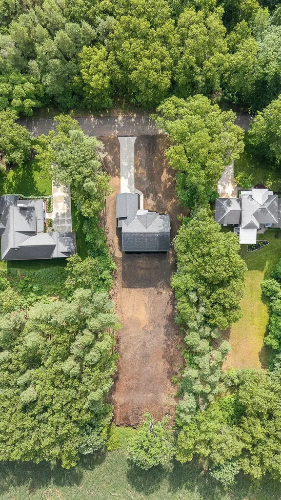 3126 Red Oak Drive Saugatuck Township MI 49453