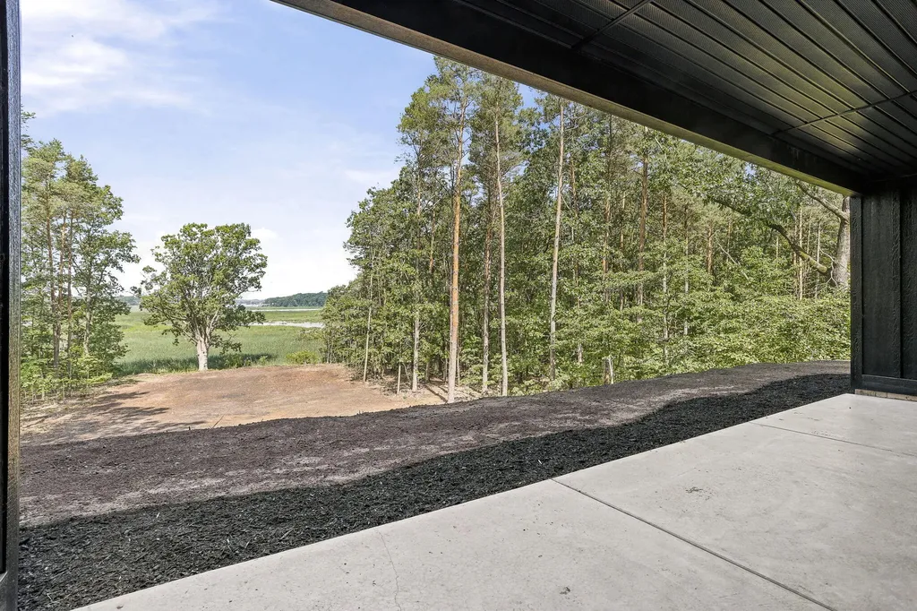 3126 Red Oak Drive Saugatuck Township MI 49453