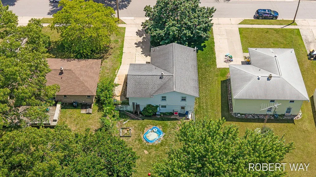 3815 Perry Avenue SW Wyoming City MI 49519