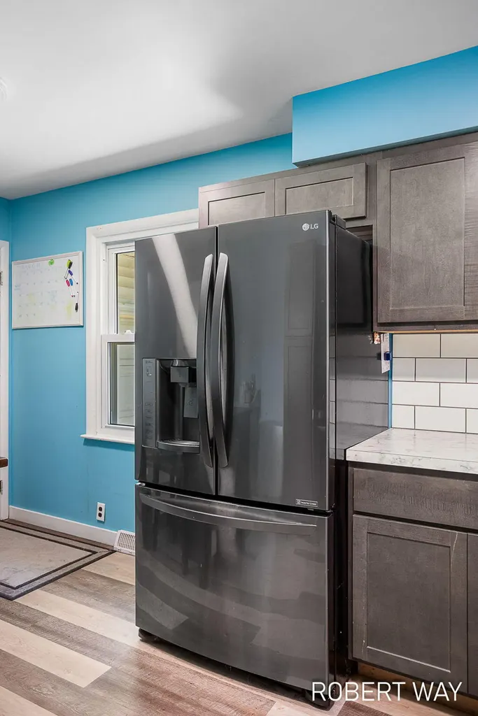 3815 Perry Avenue SW Wyoming City MI 49519