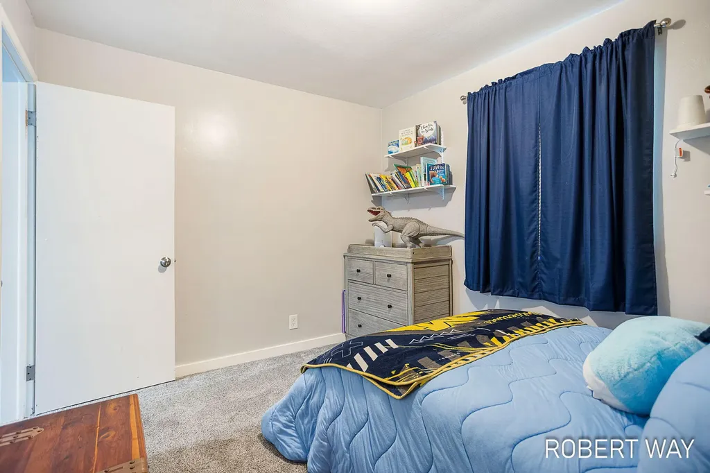 3815 Perry Avenue SW Wyoming City MI 49519