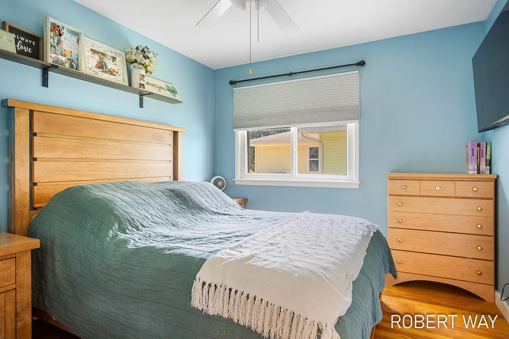 3815 Perry Avenue SW Wyoming City MI 49519
