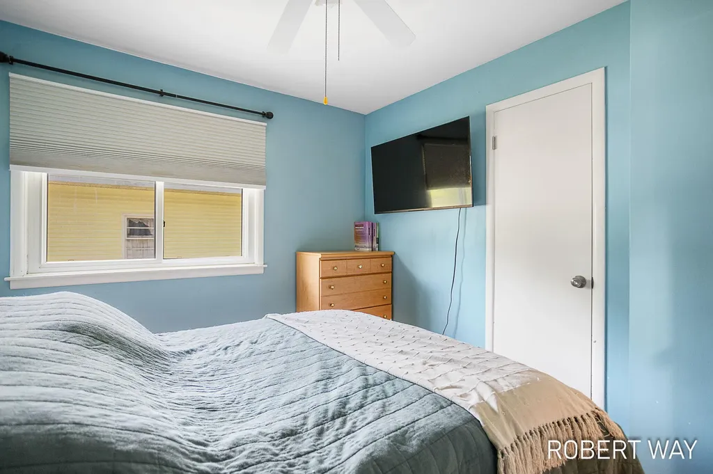 3815 Perry Avenue SW Wyoming City MI 49519