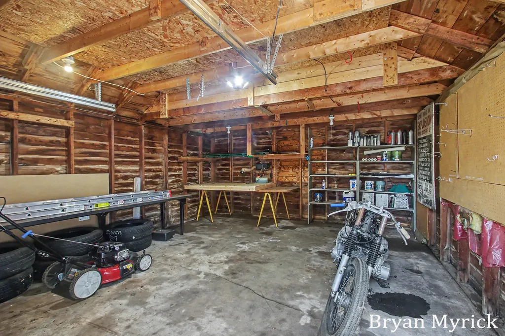 762 Central Holland City MI 49423