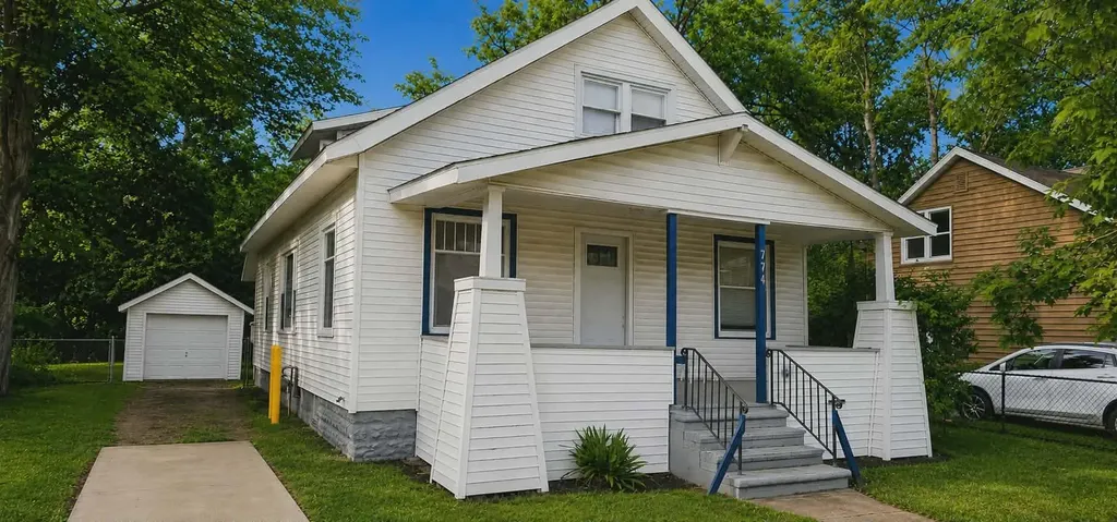 774 Amity Avenue Muskegon City MI 49442