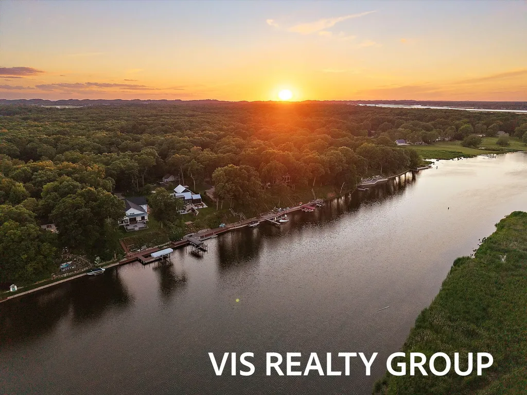15085 Mercury Drive Grand Haven Charter Township MI 49417