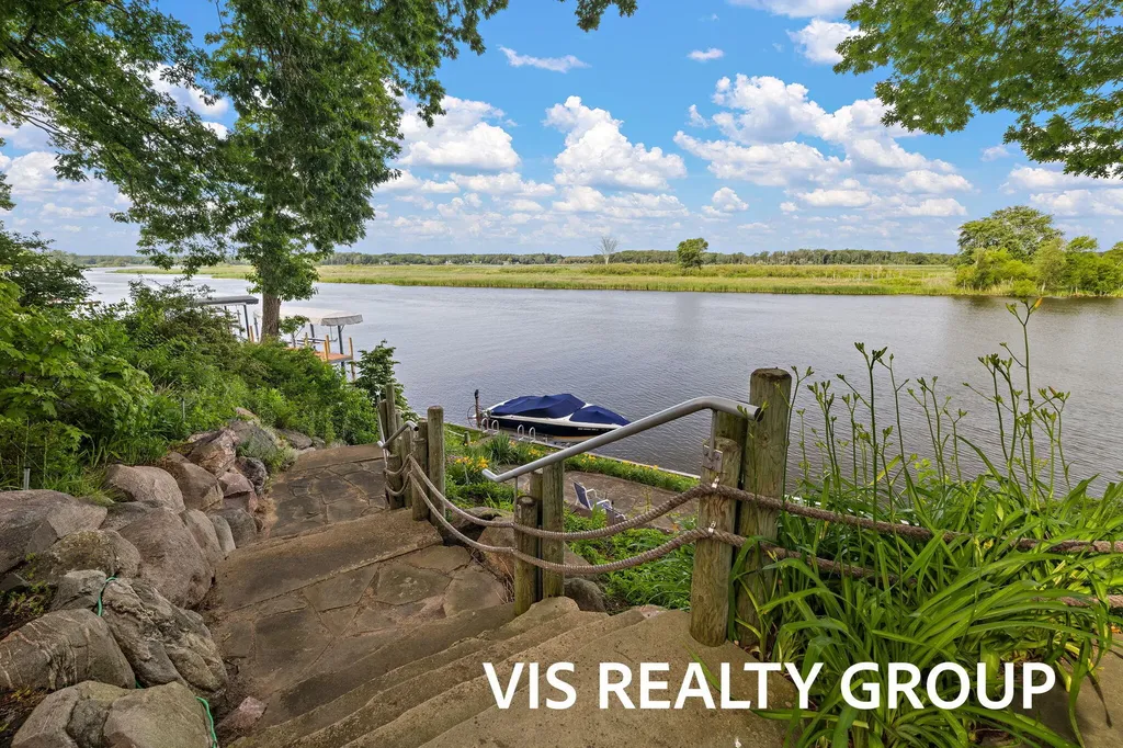 15085 Mercury Drive Grand Haven Charter Township MI 49417
