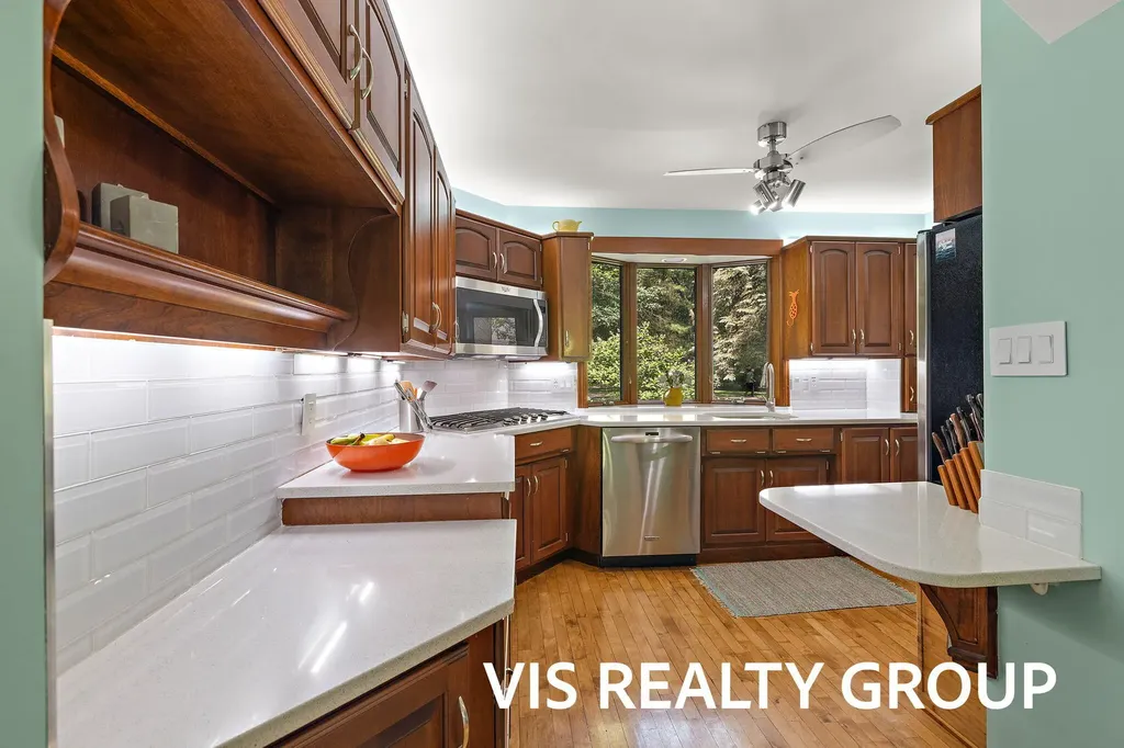 15085 Mercury Drive Grand Haven Charter Township MI 49417