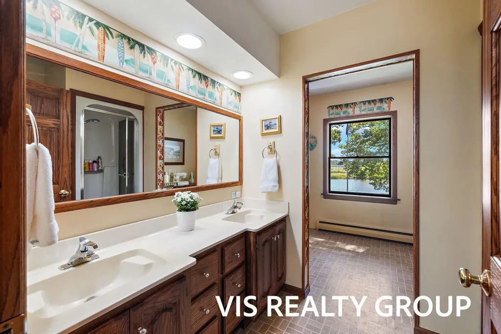 15085 Mercury Drive Grand Haven Charter Township MI 49417