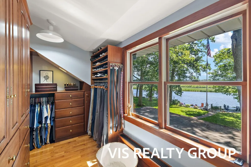 15085 Mercury Drive Grand Haven Charter Township MI 49417
