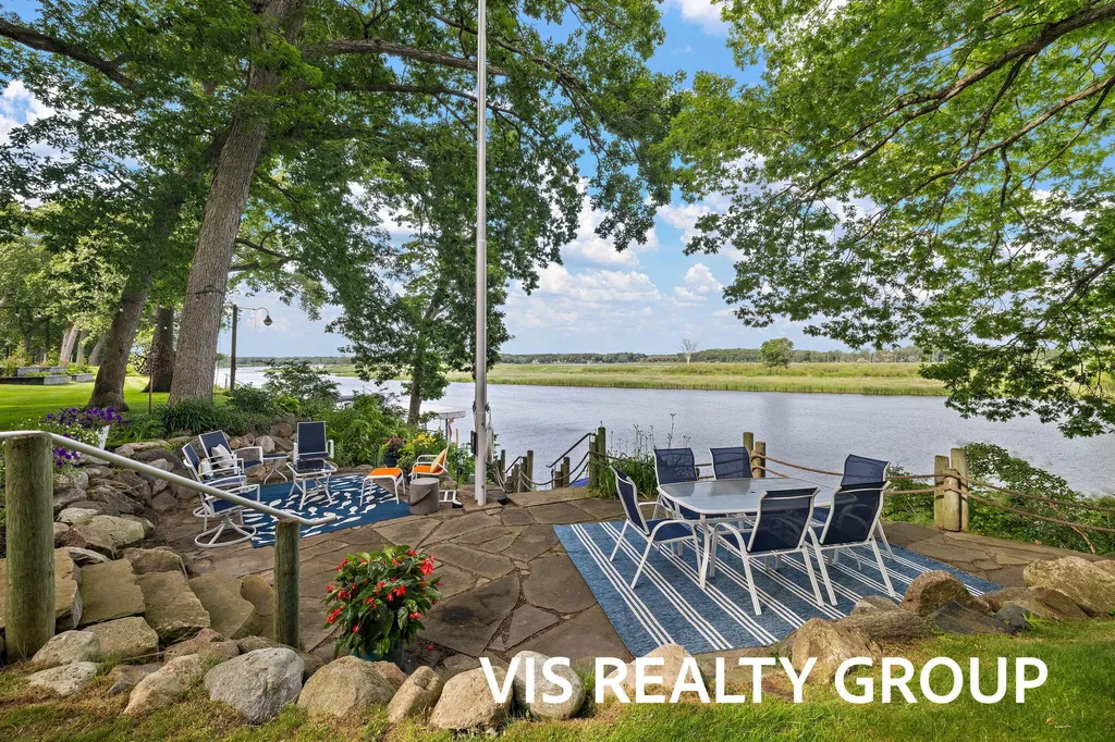 15085 Mercury Drive Grand Haven Charter Township MI 49417