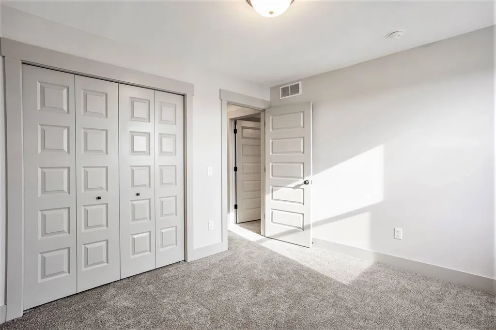 411 Gidley Circle Grand Haven City MI 49417
