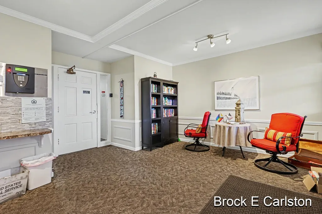 1249 Lakeshore Drive Muskegon City MI 49441