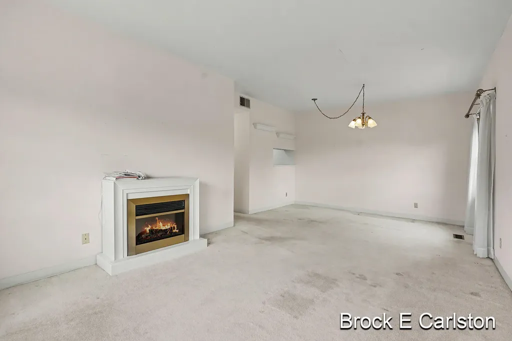 1249 Lakeshore Drive Muskegon City MI 49441