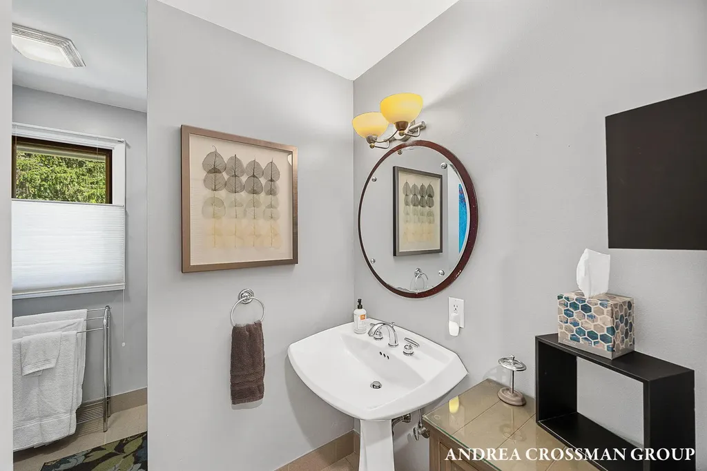 2056 Lakeshore Drive Ganges Township MI 49408