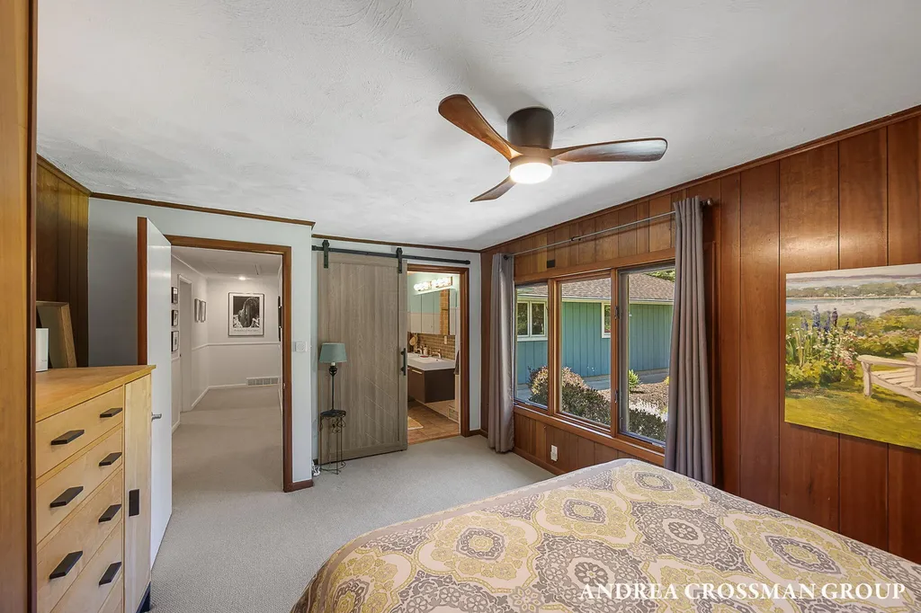 2056 Lakeshore Drive Ganges Township MI 49408