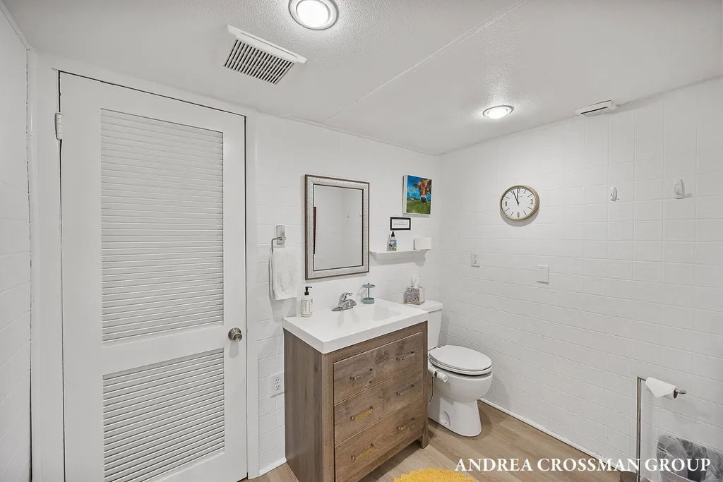 2056 Lakeshore Drive Ganges Township MI 49408