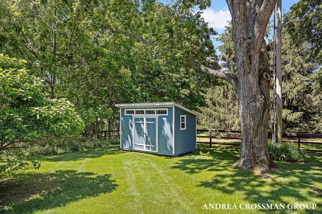 2056 Lakeshore Drive Ganges Township MI 49408