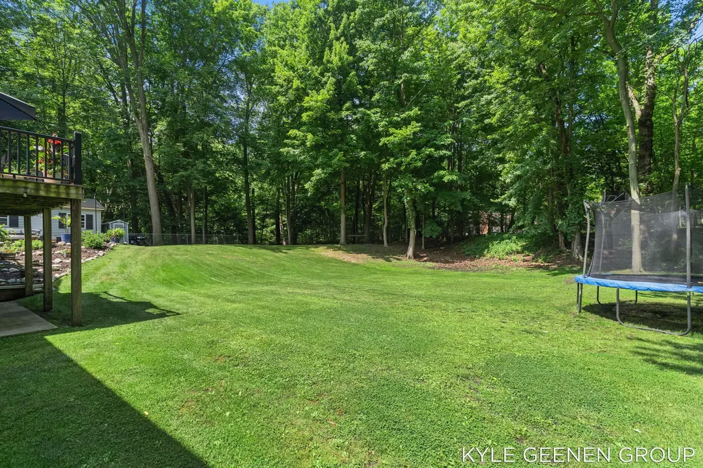 208 Chicago Avenue Park Township MI 49424
