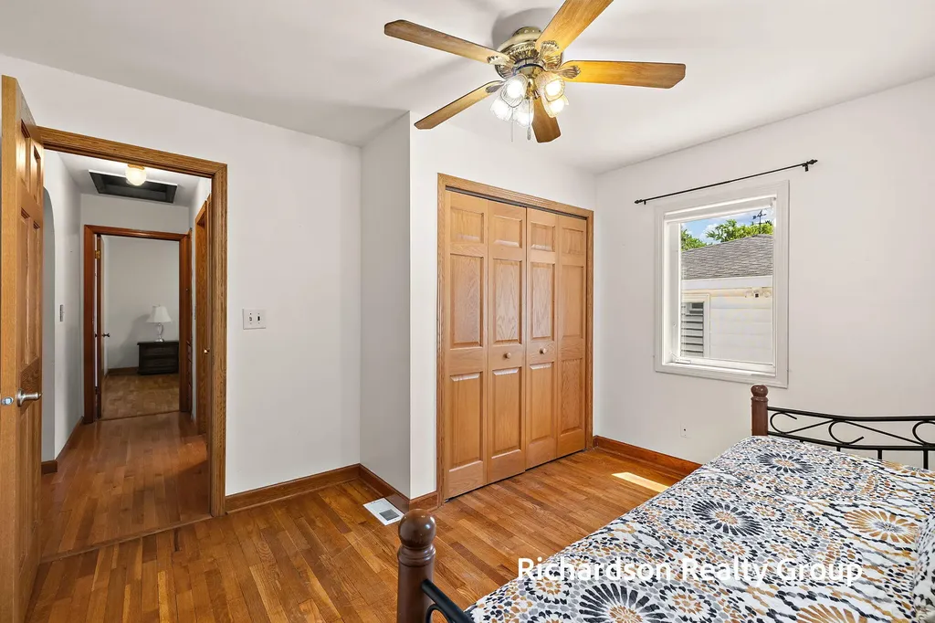 1702 Waverly Avenue Grand Haven City MI 49417