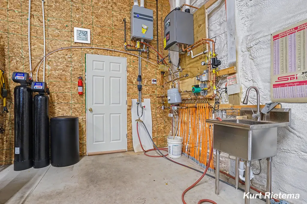 3459 44th Street Heath Township MI 49419