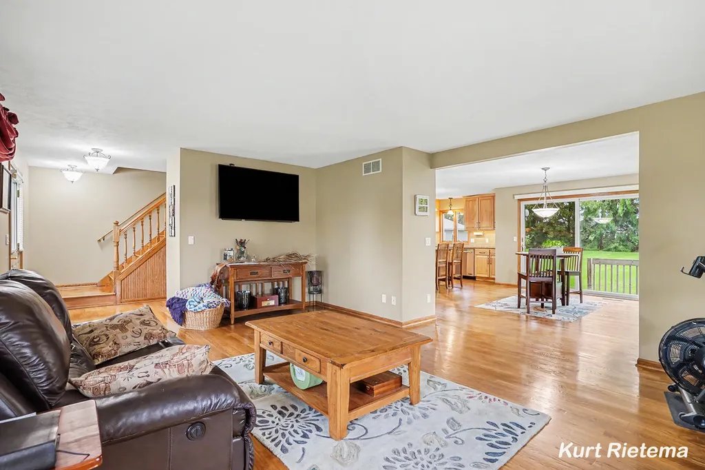 3459 44th Street Heath Township MI 49419