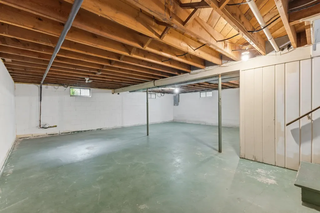 619 Fall Street Spring Lake Village MI 49456