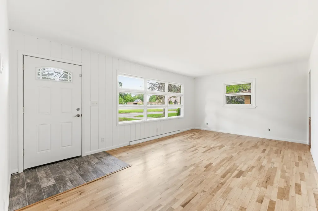 619 Fall Street Spring Lake Village MI 49456