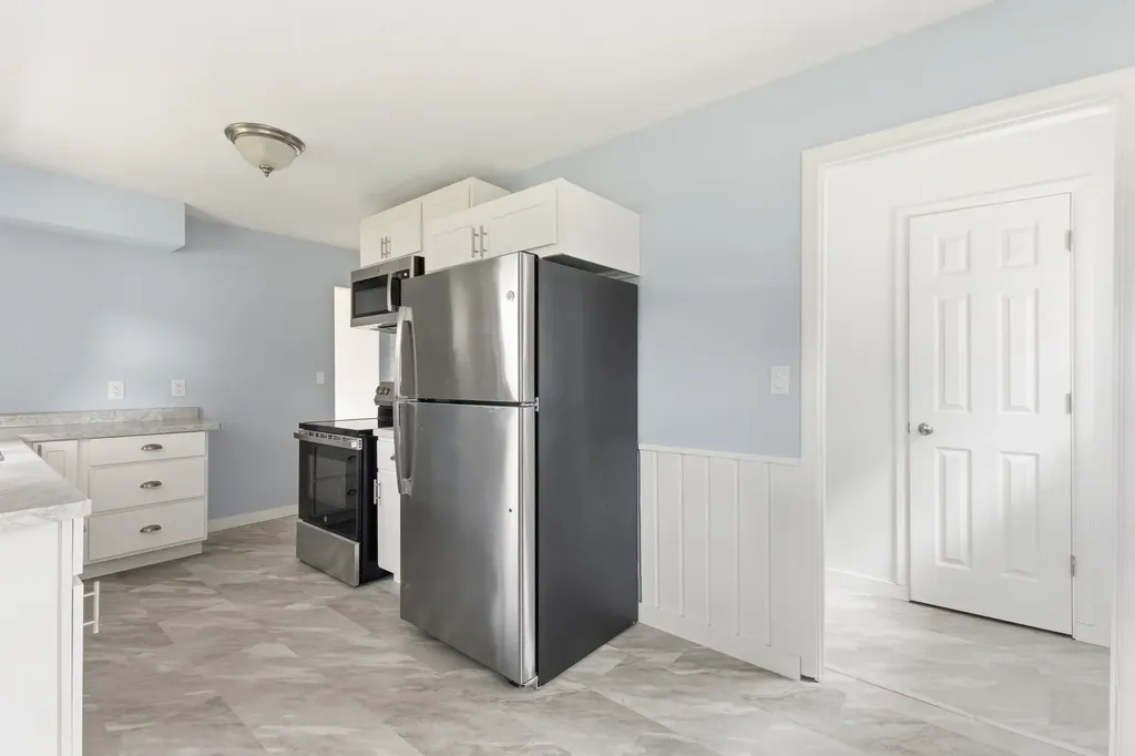 619 Fall Street Spring Lake Village MI 49456