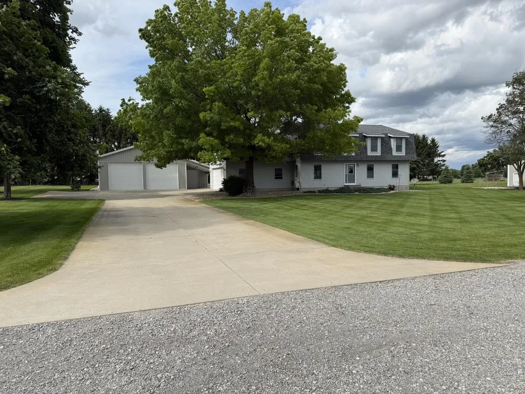 3459 44th Street Heath Township MI 49419