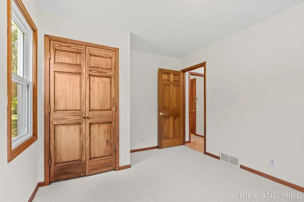 3517 64th Street Saugatuck Township MI 49453