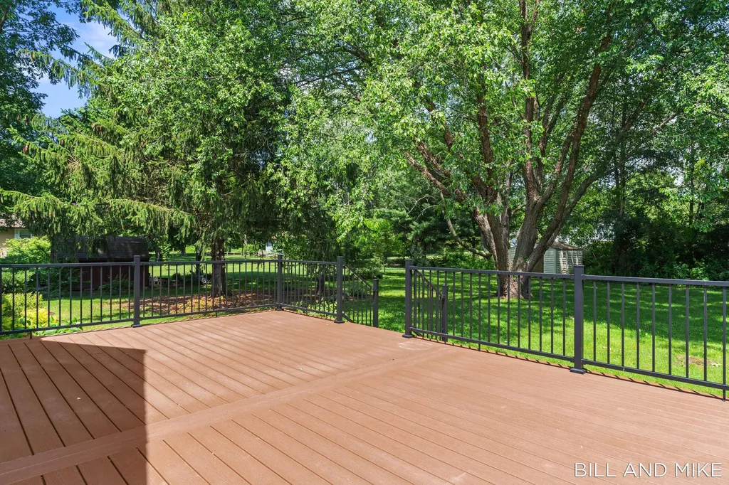 3517 64th Street Saugatuck Township MI 49453